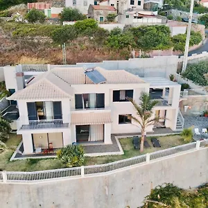 Villa The Sea View In Madeira - Casa Farol, Fajã da Ovelha